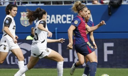Alexia Putellas reaparece para liderar con gol la remontada al Valencia
