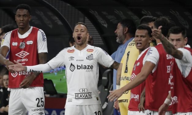 El Santos queda eliminado y Neymar no juega ni un minuto