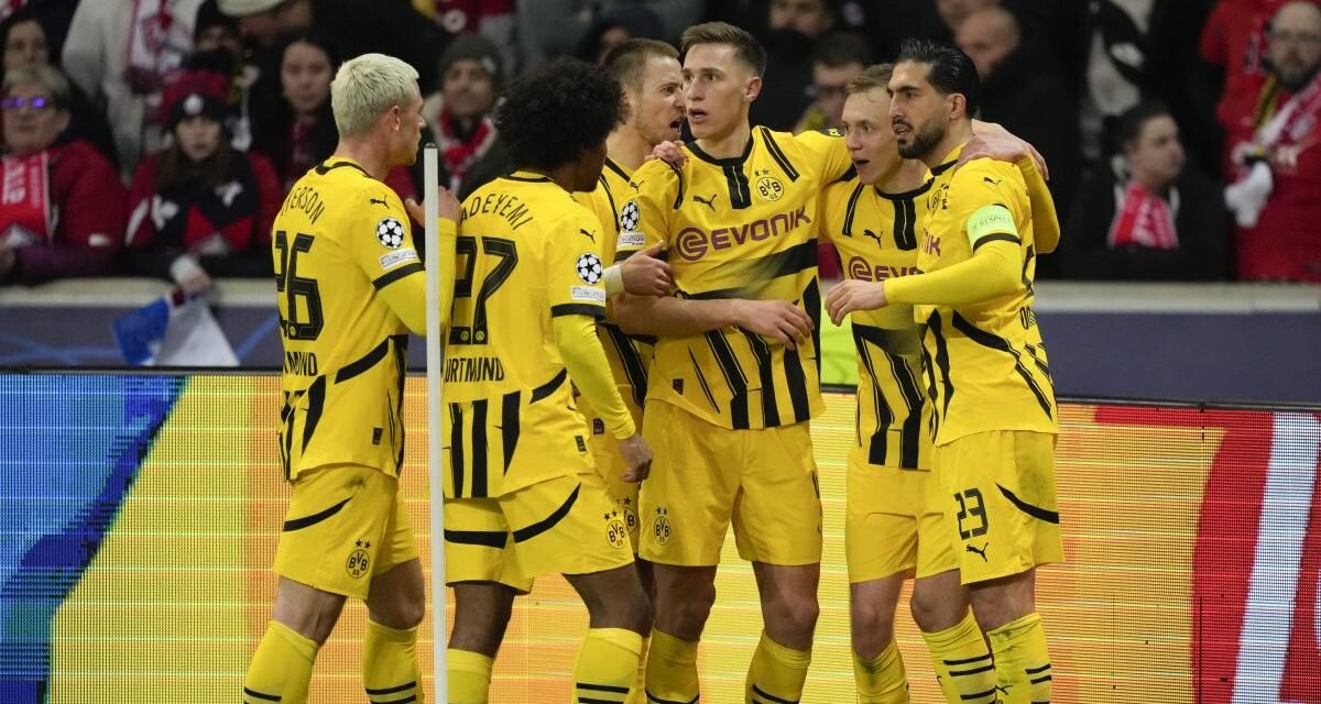 El Dortmund remonta al Lille y ya amenaza al Barça en los cuartos de Champions