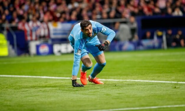 Courtois: “Sentí que Julián tocó dos veces al chutar y se lo dije al árbitro”