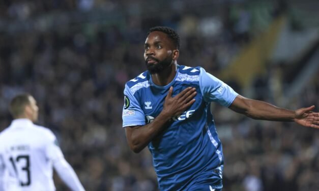 Paseo y clasificación del Betis ante el Vitoria de Guimaraes en la Conference