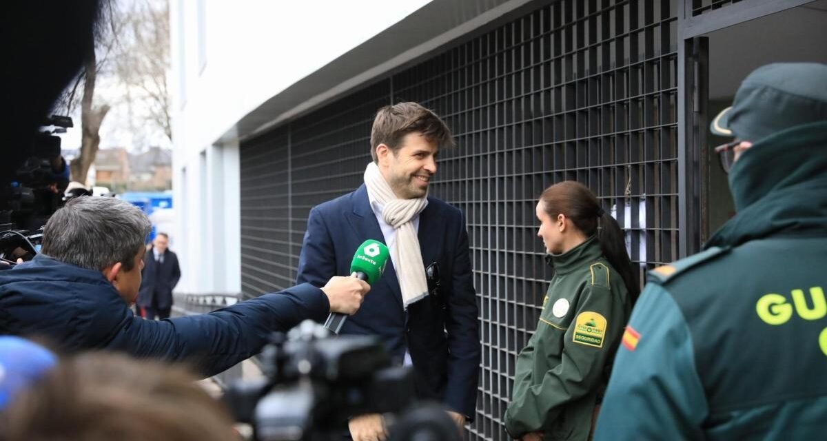 Piqué se emociona ante la jueza: “En otro país del mundo me hubiesen puesto una estatua”