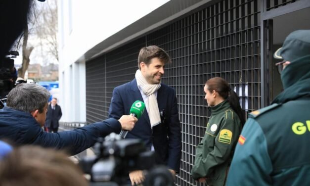 Piqué se emociona ante la jueza: “En otro país del mundo me hubiesen puesto una estatua”