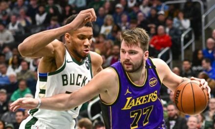 Luka Doncic consigue su mejor anotación con los Lakers al anotar 45 puntos