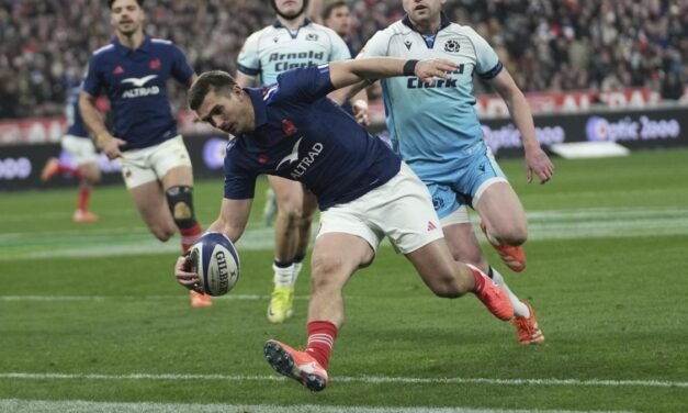 Francia sabe sufrir para volver a reinar en el Seis Naciones