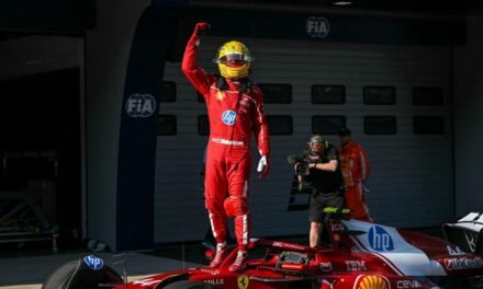 Hamilton reclama su sitio con la ‘minipole’ para la Sprint de Shanghai de F1