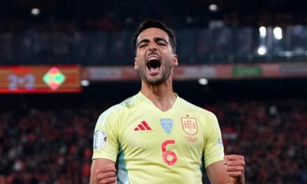 Mikel Merino, versatilidad al cubo
