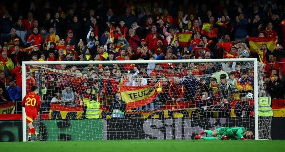 España se clasifica para la ‘final four’ en una noche de leyenda resuelta en los penaltis
