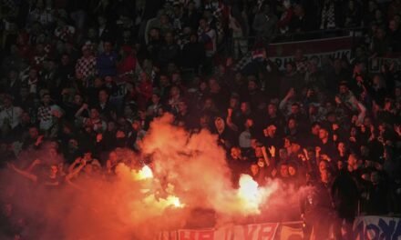 Detenidos siete aficionados croatas por hacer saludos nazis en Francia