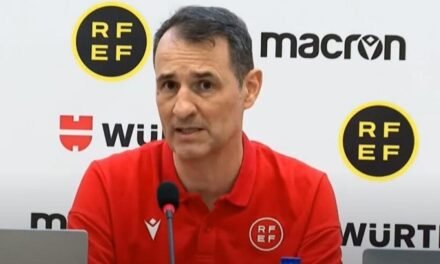 Clos Gómez arremete contra Mateu Lahoz: “Ahora mismo me parece un meme”