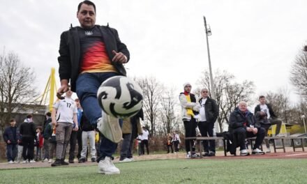 El Bundestag FC, el último cordón sanitario contra la ultra derecha en Alemania
