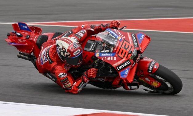Marc Márquez se vuelve a quedar solo: quinta victoria seguida y más líder