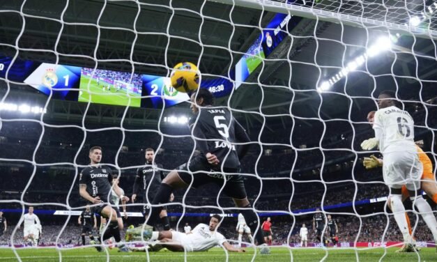 Mbappé salva a un Real Madrid que acabó sufriendo