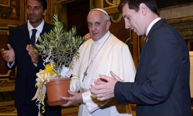 El emotivo mensaje de Messi al papa Francisco, tras su muerte: “Te vamos a extrañar”