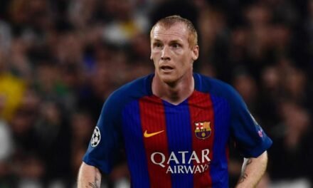 Jeremy Mathieu, de ganar el triplete con el Barça a trabajar en una tienda de deportes