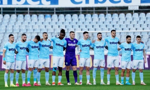 El errático minuto de silencio por Petko Ganchev, leyenda de Bulgaria… que sigue viva