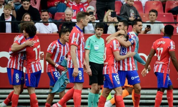 El Atlético se sube a su último tren en Sevilla