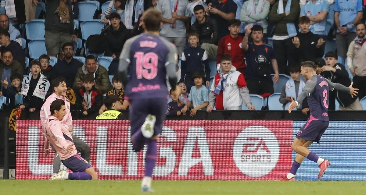 El Espanyol aleja las meigas y conquista Balaídos