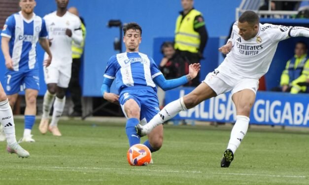 Y Mbappé pierde la cabeza