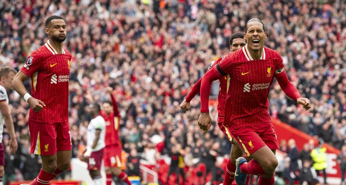 El Liverpool, a dos victorias de alzarse con el título de la Premier