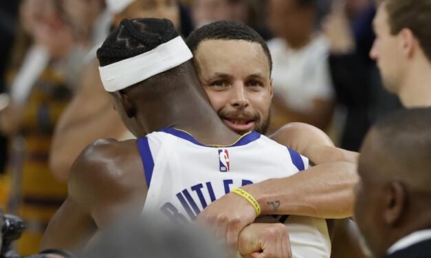Los Warriors y los Magic arrasan en el play-in de la NBA y se clasifican para los playoffs
