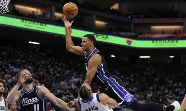Victorias de Dallas y Miami: las finales del play-in, definidas