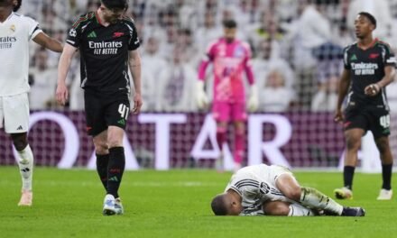 Mbappé sufre un esguince que pone en riesgo su presencia en la final de Copa contra el Barça