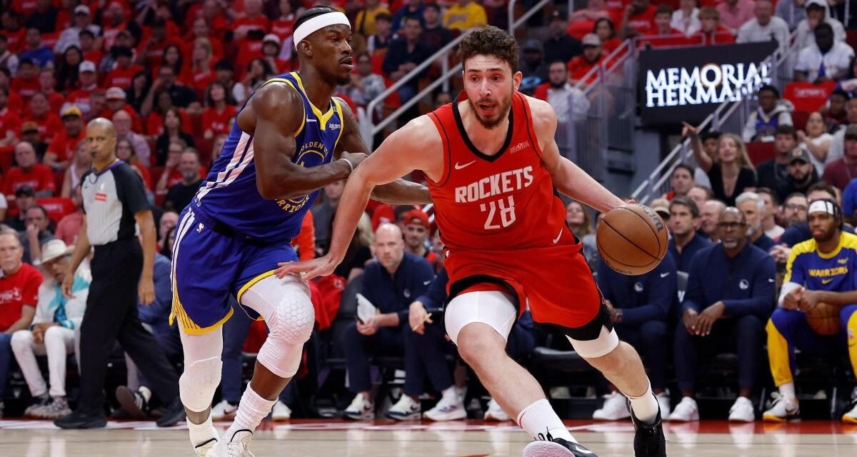 Los Rockets vencen a los Warriors con susto de Jimmy Butler