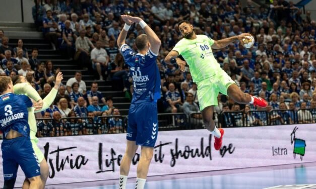 El Barça encarrila la clasificación para la ‘final four’ con un gran triunfo en Szeged (24-27)