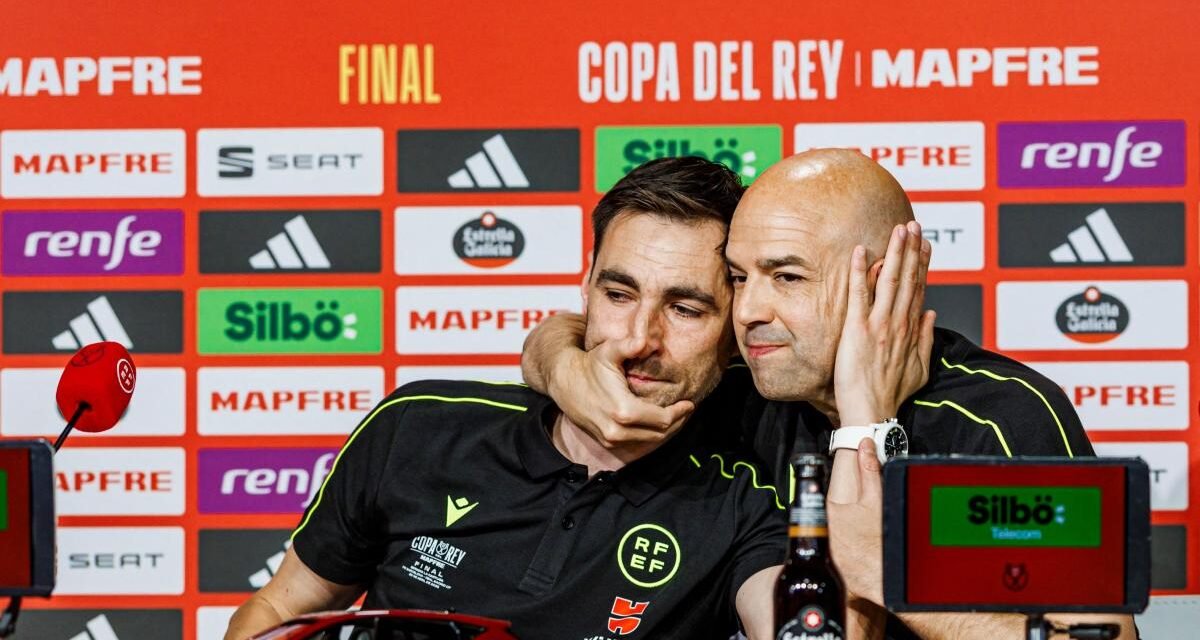 Los árbitros lanzan un comunicado en defensa del arbitraje de la final de Copa