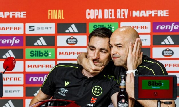 Los árbitros lanzan un comunicado en defensa del arbitraje de la final de Copa