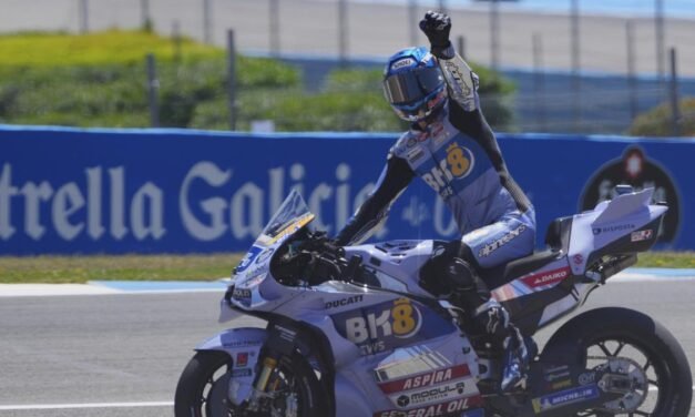 El gran día de Àlex Márquez: primera victoria y liderato del Mundial… el día que se cae Marc