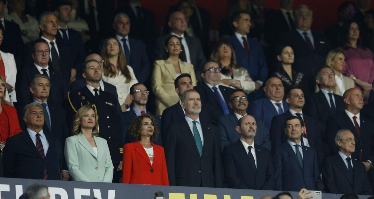 Los hombres bebés de Washington y Madrid