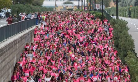 La ‘marea rosa’ conquista Madrid con 36.000 participantes en la Carrera de la Mujer