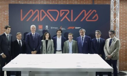 Almeida defiende la Fórmula 1 ante la amenaza de asociaciones vecinales de llevar el proyecto a los tribunales