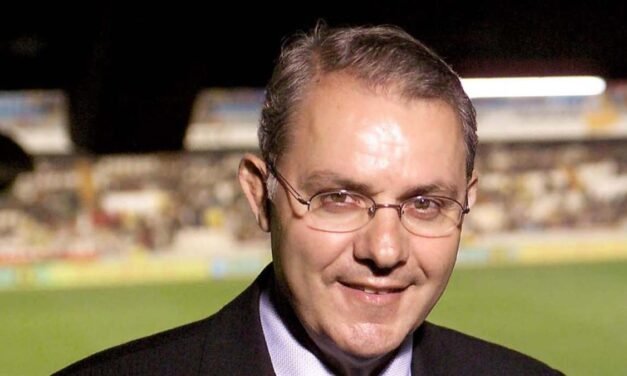 Fallece José Ángel de la Casa, emblemática voz del fútbol en RTVE