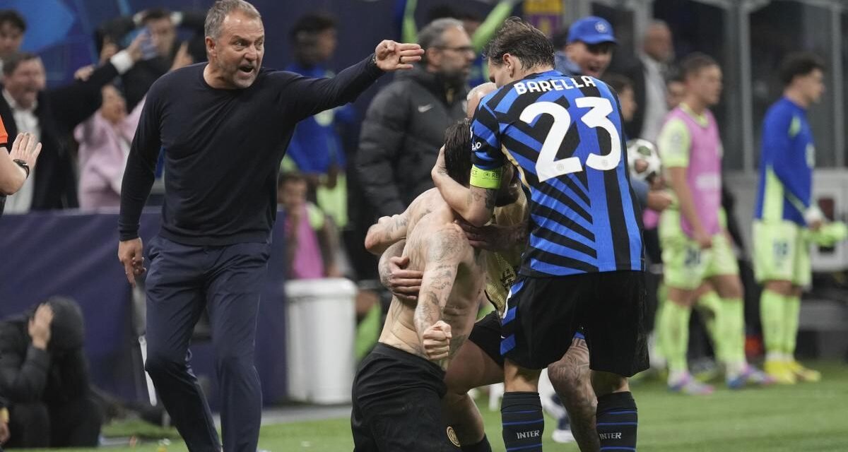 Hansi Flick se enfada con el árbitro y promete que el Barça “volverá a intentarlo”