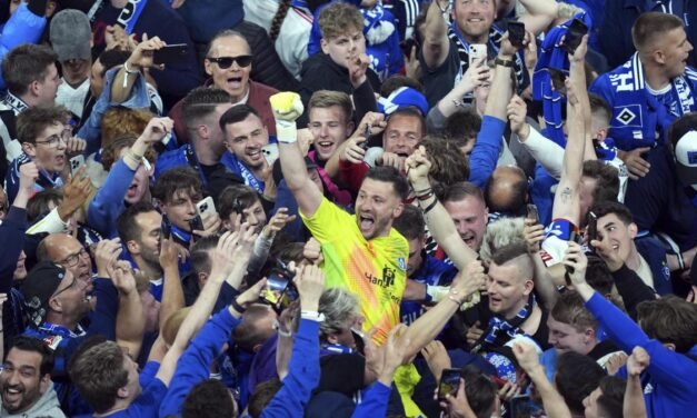 El Hamburgo regresa a la Bundesliga siete años después