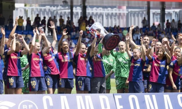 Goleada y celebración rumbo a Lisboa
