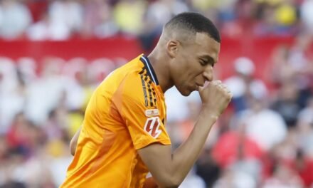 Mbappé gana la Bota de Oro y Oblak el Zamora