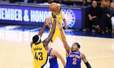 Karl-Anthony Towns lidera una remontada heroica y mantiene vivo a los Knicks