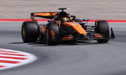El duelo entre los McLaren en Montmeló está servido, con Piastri en la ‘pole’; Alonso saldrá 10.º