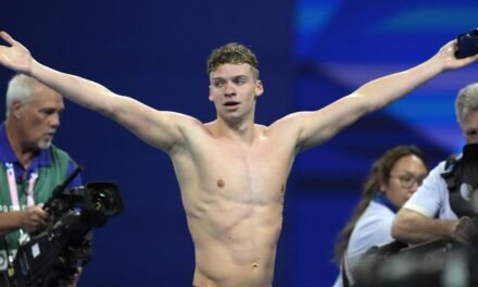 Léon Marchand no se ve aún preparado para subir el escalón más alto de su carrera