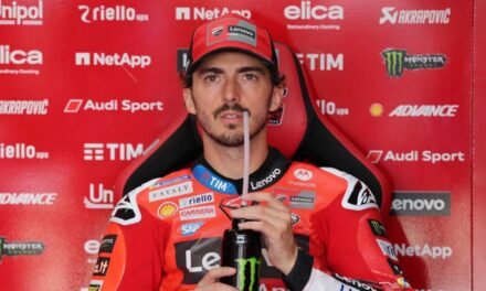Pecco Bagnaia,víctima de la sonrisa del caníbal