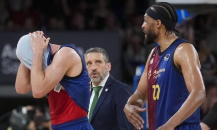 Vuelve el peor Barça el día más inesperado: se jugará las semifinales en la caldera de Málaga