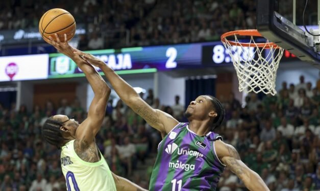 El Barça desconecta un minuto ante Unicaja y dice adiós a una temporada “muy dura”