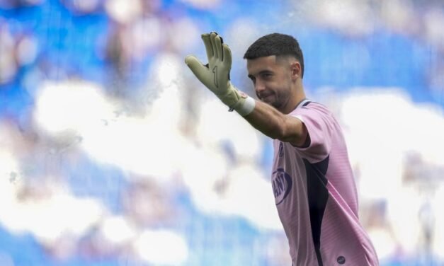 El Barça genera espacio para Joan Garcia