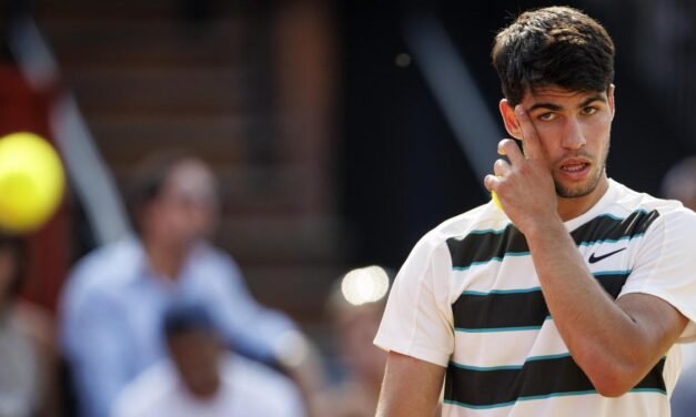 El tropiezo de Sinner deja vía libre a Alcaraz para acercarse al número uno
