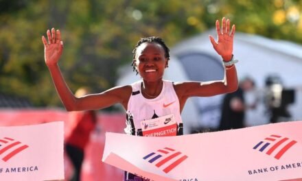 Suspendida por dopaje la plusmarquista mundial de maratón