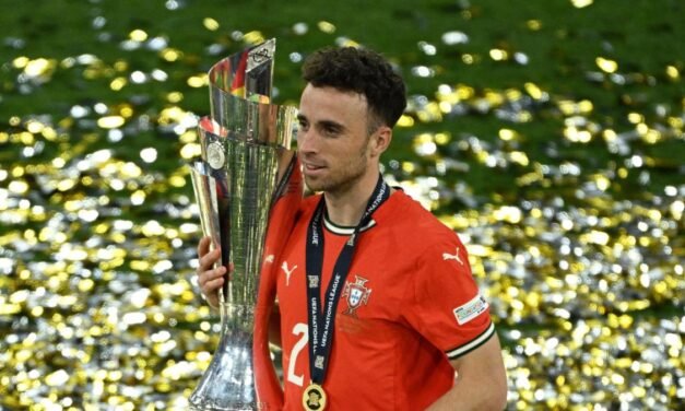 Diogo Jota, jugador del Liverpool, muere en un accidente de tráfico en Zamora